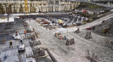 Dal parcheggio al giardino pensile nella voragine